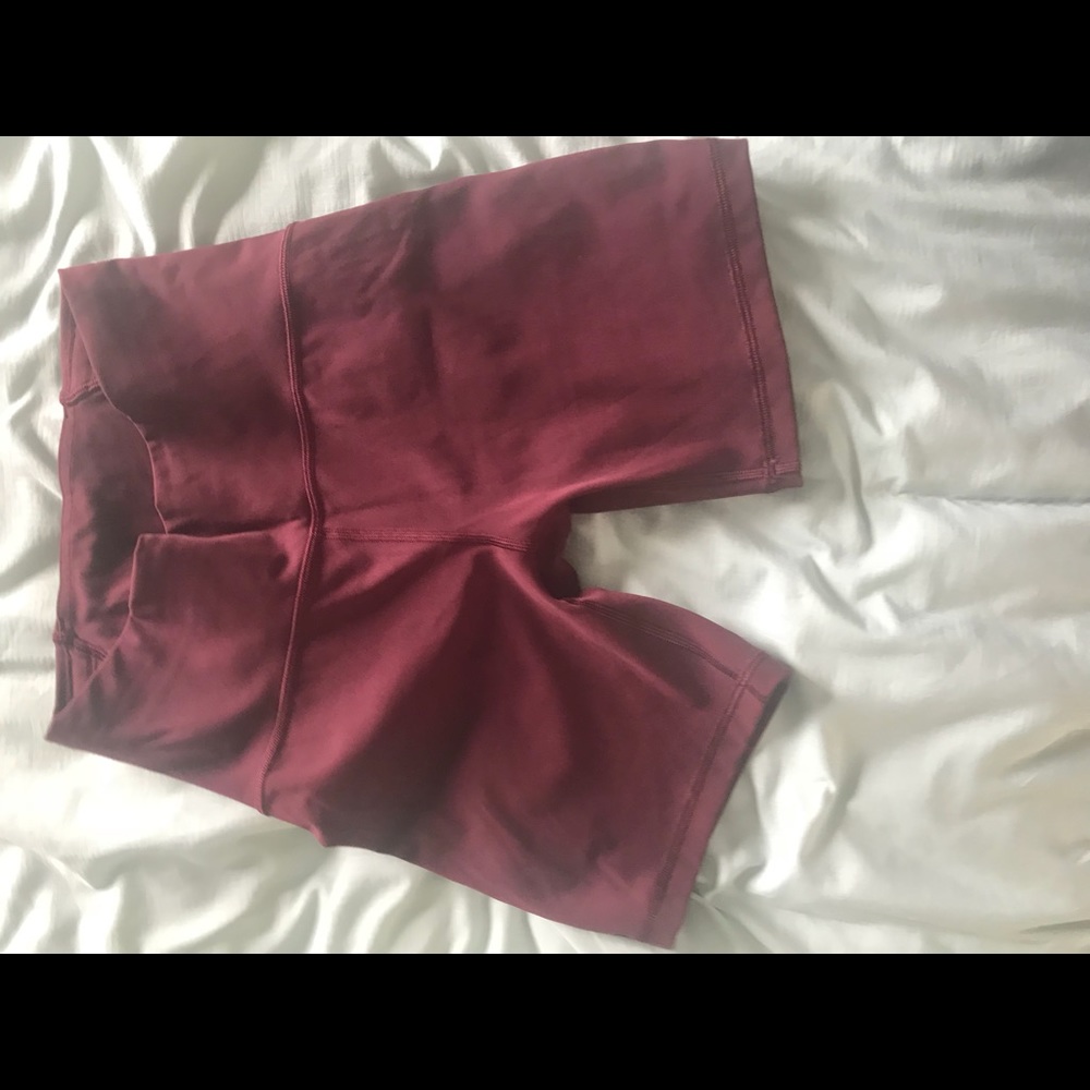 Lululemon biker shorts size 6